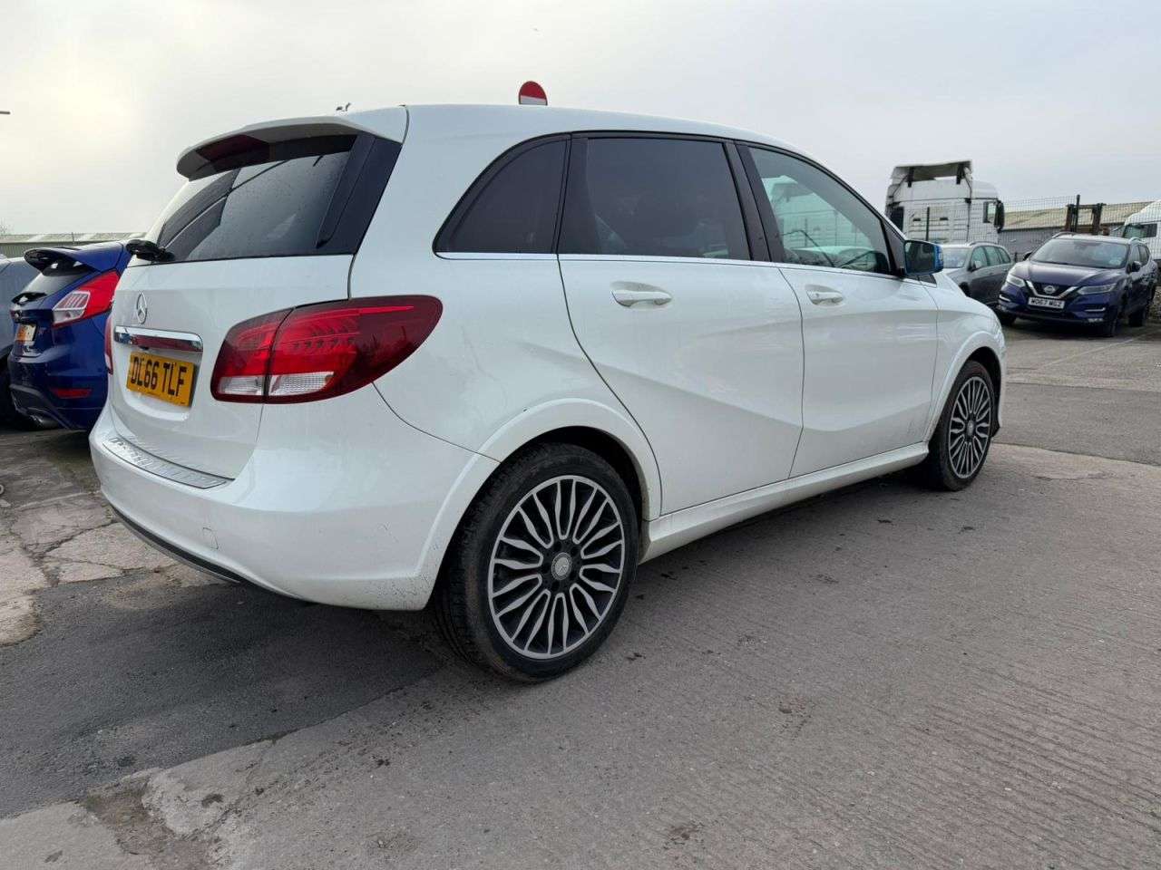 2016 MERCEDES-BENZ B-CLASS 2016 MERCEDES-BENZ B-CLASS