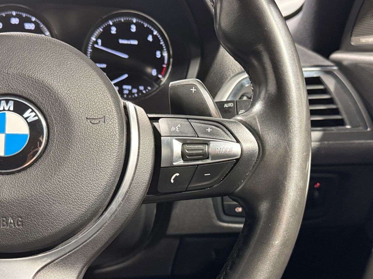2018 BMW 1 SERIES 2018 BMW 1 SERIES
