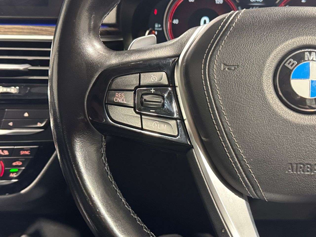 2017 BMW 5 SERIES 2017 BMW 5 SERIES