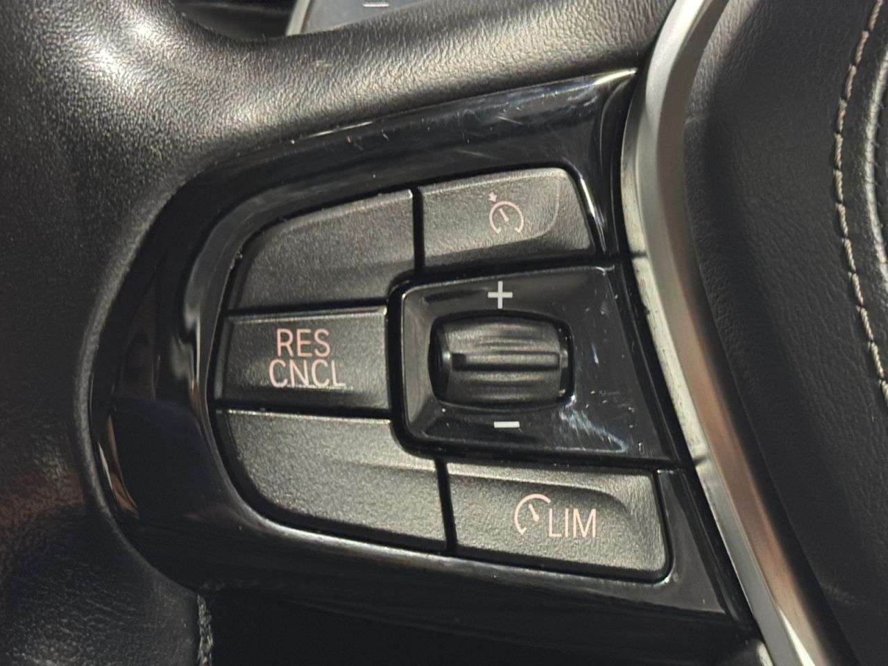 2017 BMW 5 SERIES 2017 BMW 5 SERIES