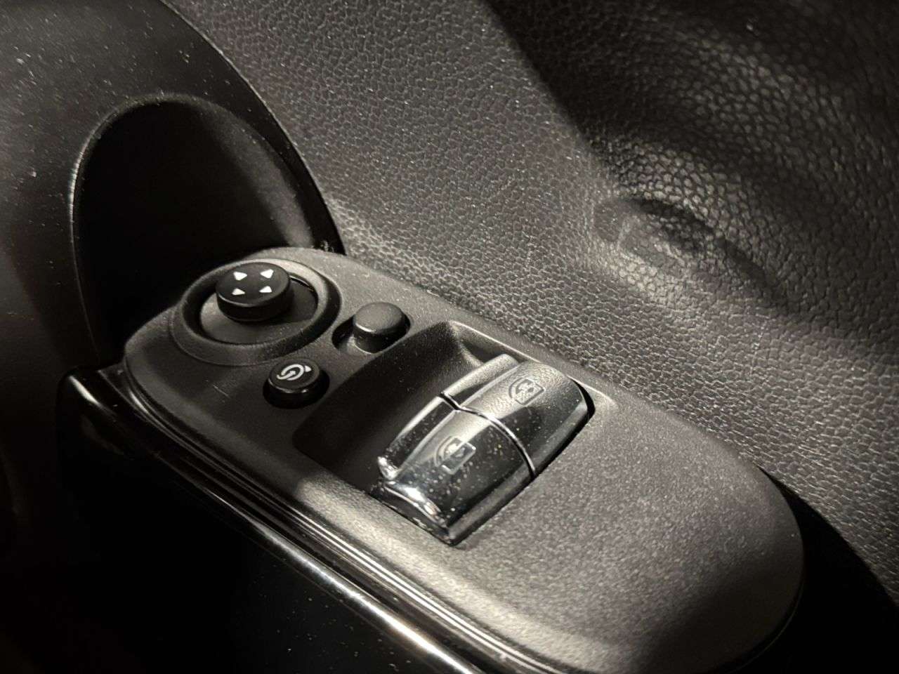 2020 MINI ELECTRIC HATCH 2020 MINI ELECTRIC HATCH