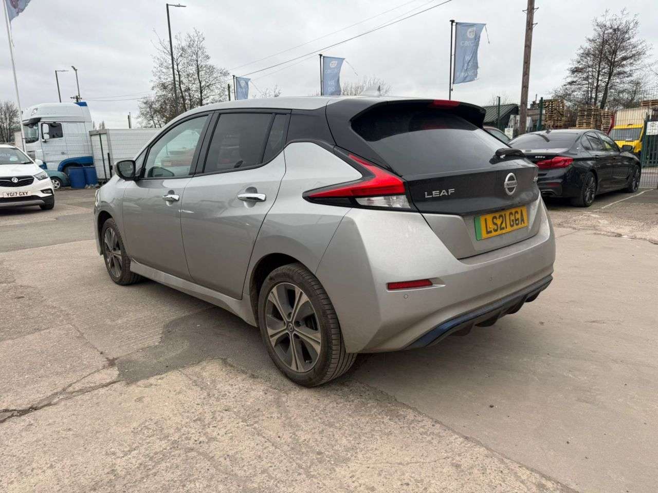 2021 NISSAN LEAF 2021 NISSAN LEAF