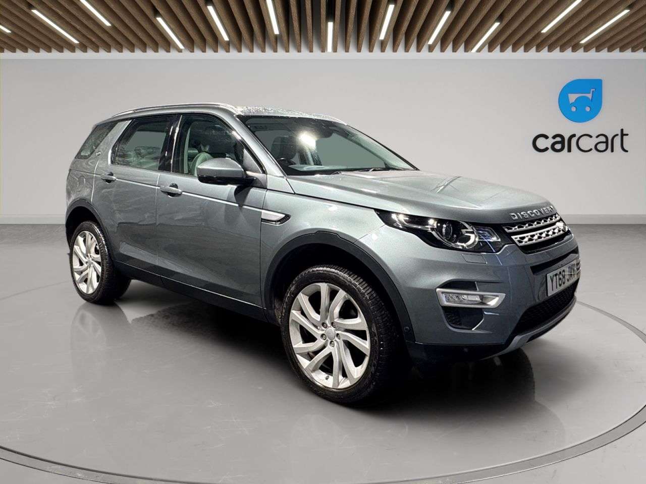 A 2018 LAND ROVER DISCOVERY SPORT 2.0 TD4 HSE Luxury SUV 5dr Diesel Auto 4WD Euro 6 (s/s) (180 ps) (Rates sta A 2018 LAND ROVER DISCOVERY SPORT 2.0 TD4 HSE Luxury SUV 5dr Diesel Auto 4WD Euro 6 (s/s) (180 ps) (Rates sta