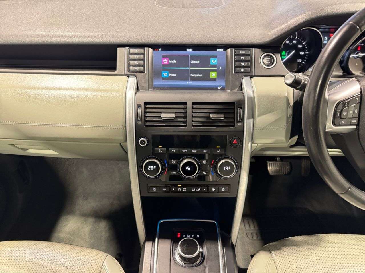 2018 LAND ROVER DISCOVERY SPORT 2018 LAND ROVER DISCOVERY SPORT