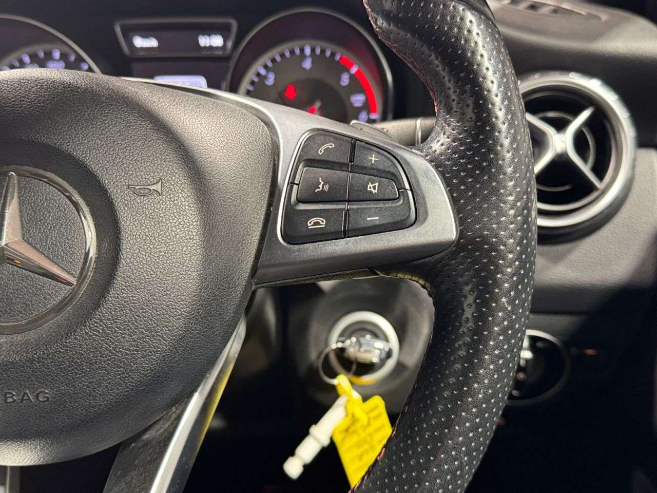 2016 MERCEDES-BENZ GLA 2016 MERCEDES-BENZ GLA