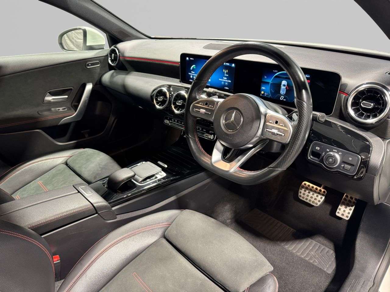 2018 MERCEDES-BENZ A-CLASS 2018 MERCEDES-BENZ A-CLASS