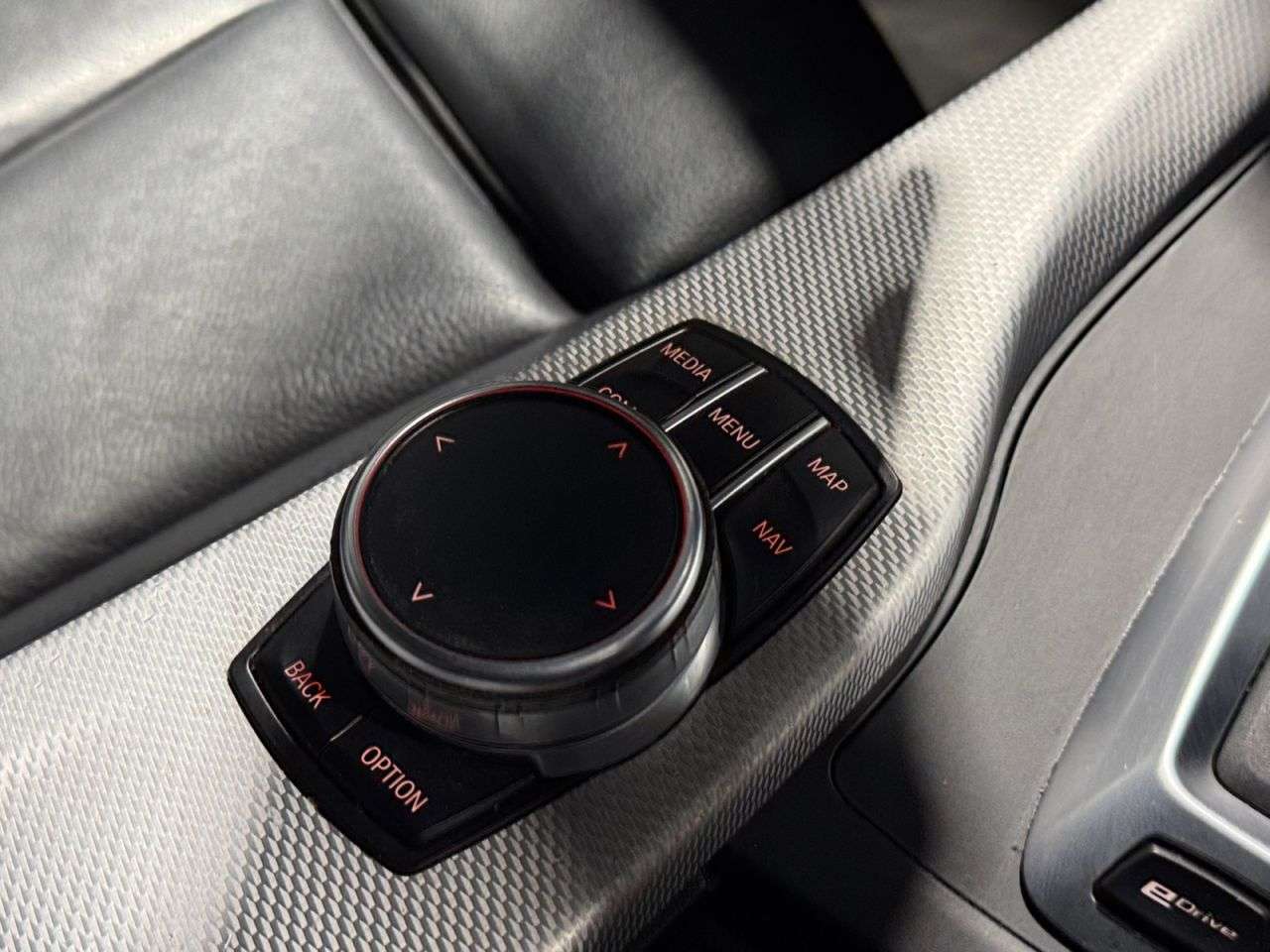 2017 BMW 3 SERIES 2017 BMW 3 SERIES