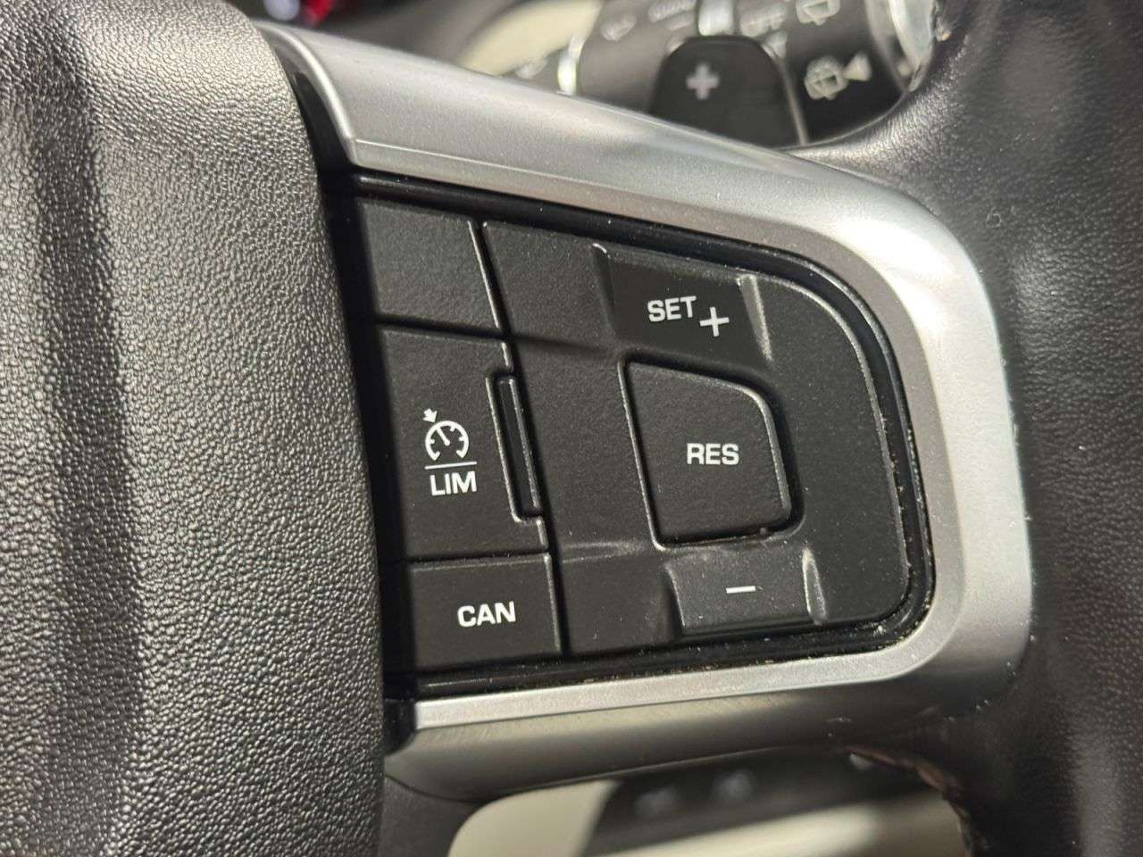 2018 LAND ROVER DISCOVERY SPORT 2018 LAND ROVER DISCOVERY SPORT
