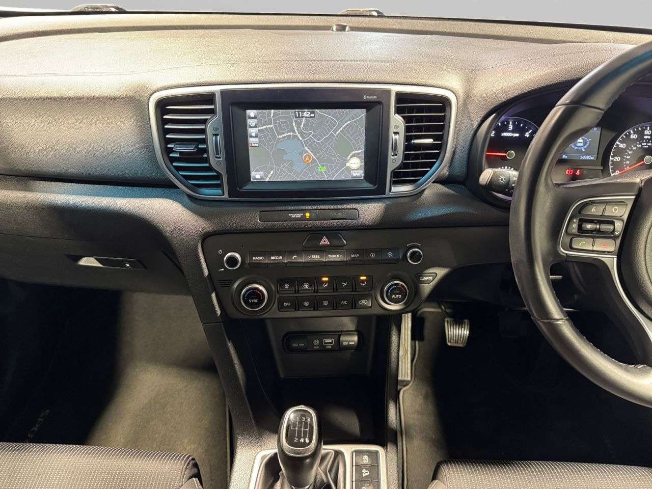 2018 KIA SPORTAGE 2018 KIA SPORTAGE