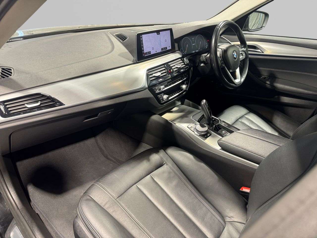 2018 BMW 5 SERIES 2018 BMW 5 SERIES