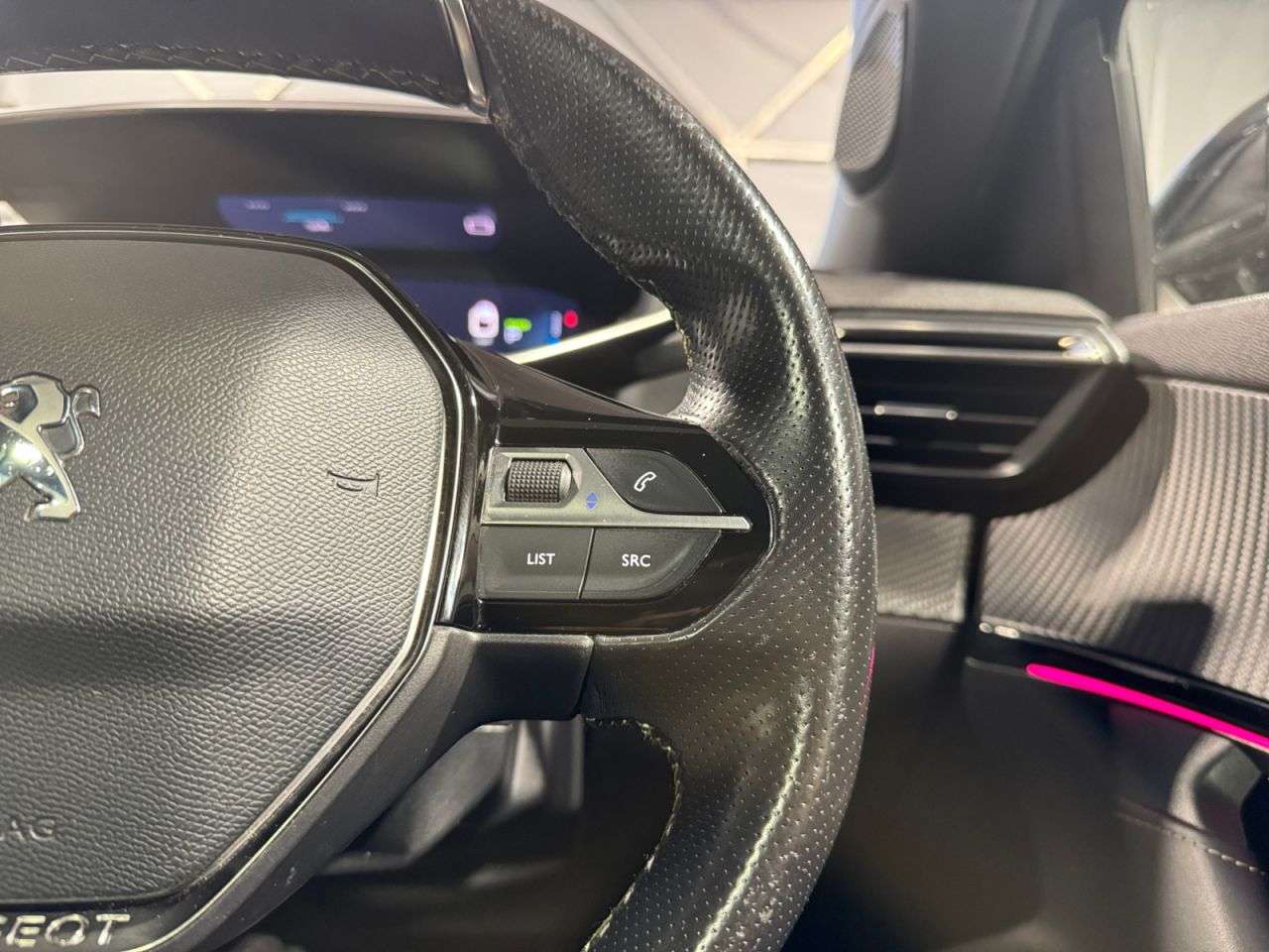 2021 PEUGEOT E-2008 2021 PEUGEOT E-2008