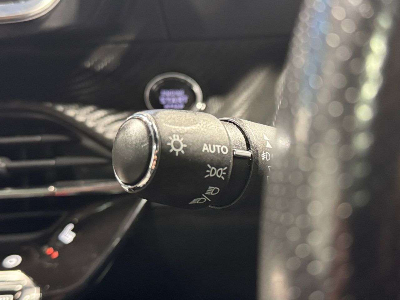 2021 PEUGEOT E-2008 2021 PEUGEOT E-2008