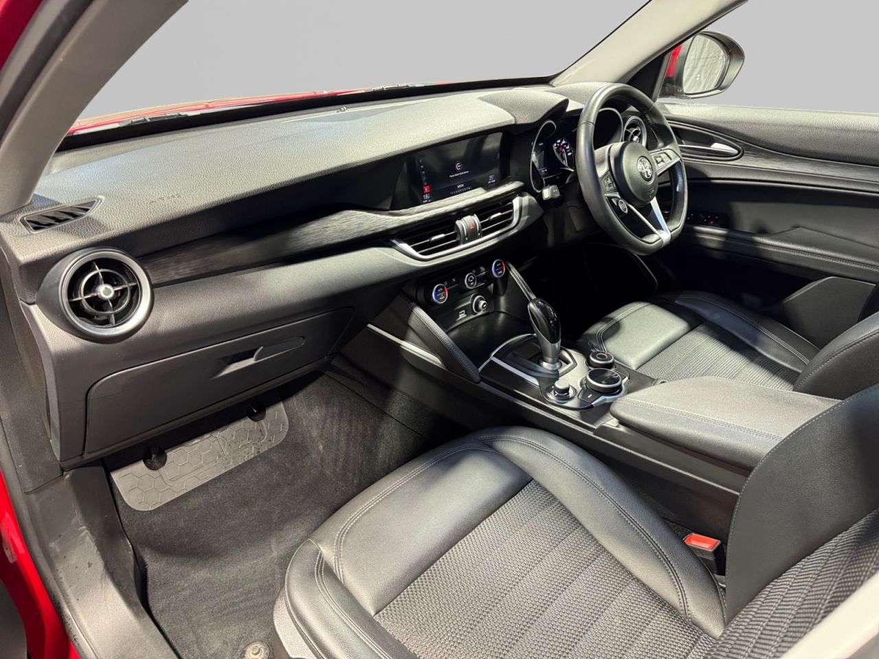 2019 ALFA ROMEO STELVIO 2019 ALFA ROMEO STELVIO