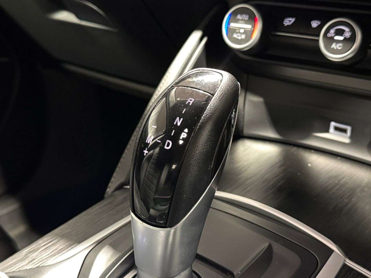 2019 ALFA ROMEO STELVIO 2019 ALFA ROMEO STELVIO