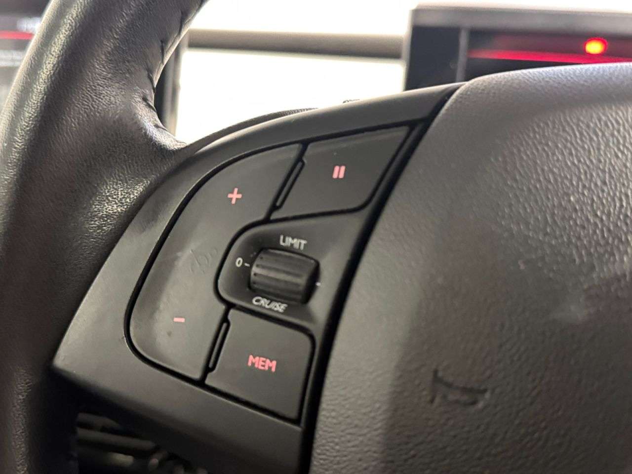 2018 CITROEN C4 CACTUS 2018 CITROEN C4 CACTUS