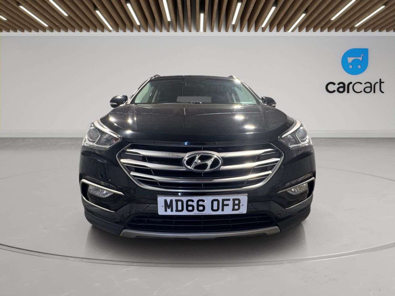 A 2017 HYUNDAI SANTA FE 2.2 CRDi Blue Drive Premium SUV 5dr Diesel Manual 4WD Euro 6 (s/s) (200 ps) A 2017 HYUNDAI SANTA FE 2.2 CRDi Blue Drive Premium SUV 5dr Diesel Manual 4WD Euro 6 (s/s) (200 ps)