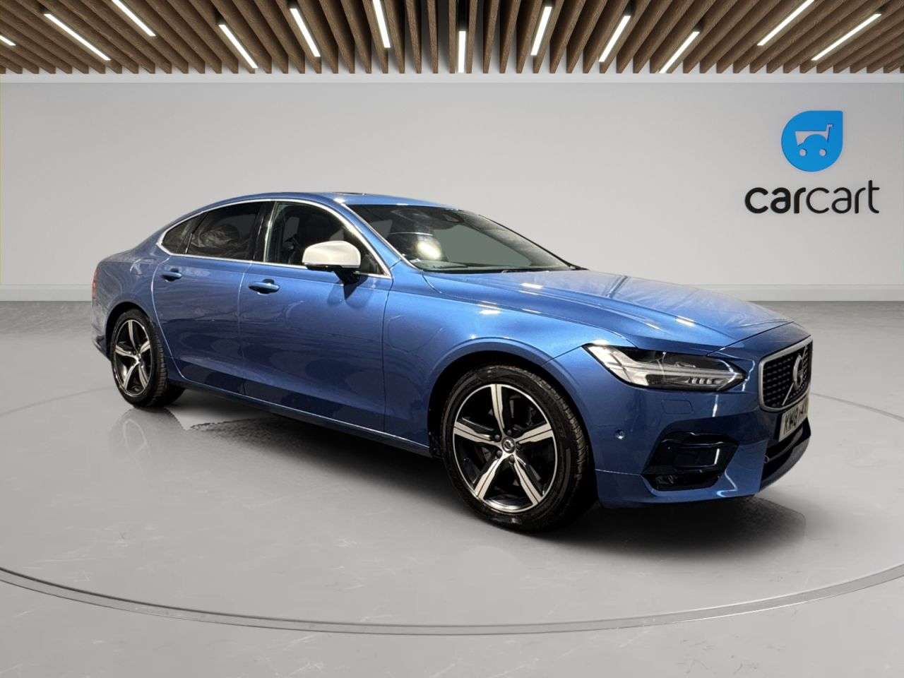 A 2018 VOLVO S90 2.0 D5 PowerPulse R-Design Saloon 4dr Diesel Auto AWD Euro 6 (s/s) (235 ps) A 2018 VOLVO S90 2.0 D5 PowerPulse R-Design Saloon 4dr Diesel Auto AWD Euro 6 (s/s) (235 ps)