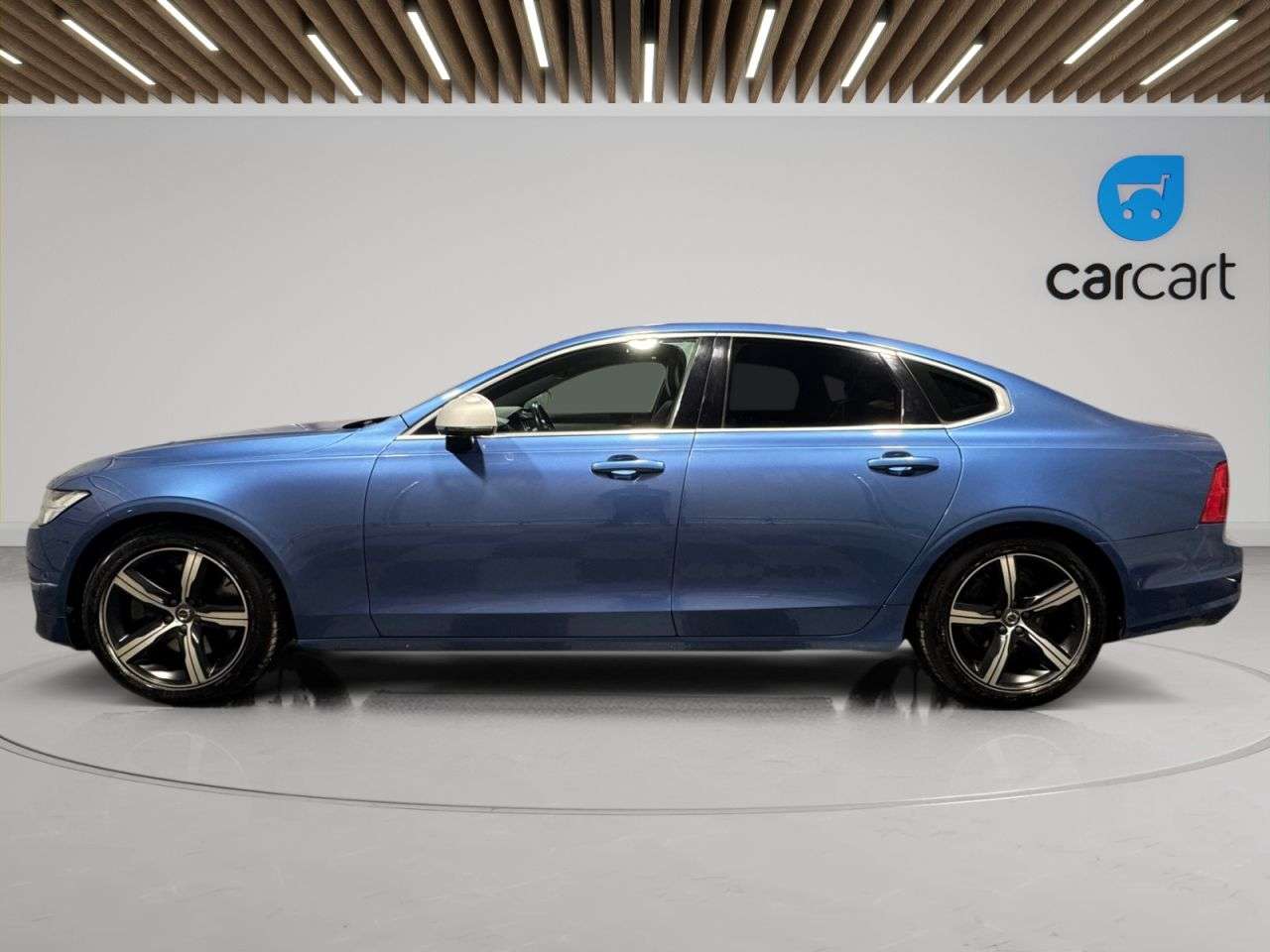 A 2018 VOLVO S90 2.0 D5 PowerPulse R-Design Saloon 4dr Diesel Auto AWD Euro 6 (s/s) (235 ps) A 2018 VOLVO S90 2.0 D5 PowerPulse R-Design Saloon 4dr Diesel Auto AWD Euro 6 (s/s) (235 ps)