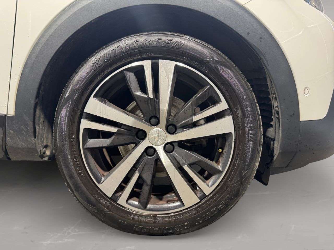 2019 PEUGEOT 3008 2019 PEUGEOT 3008