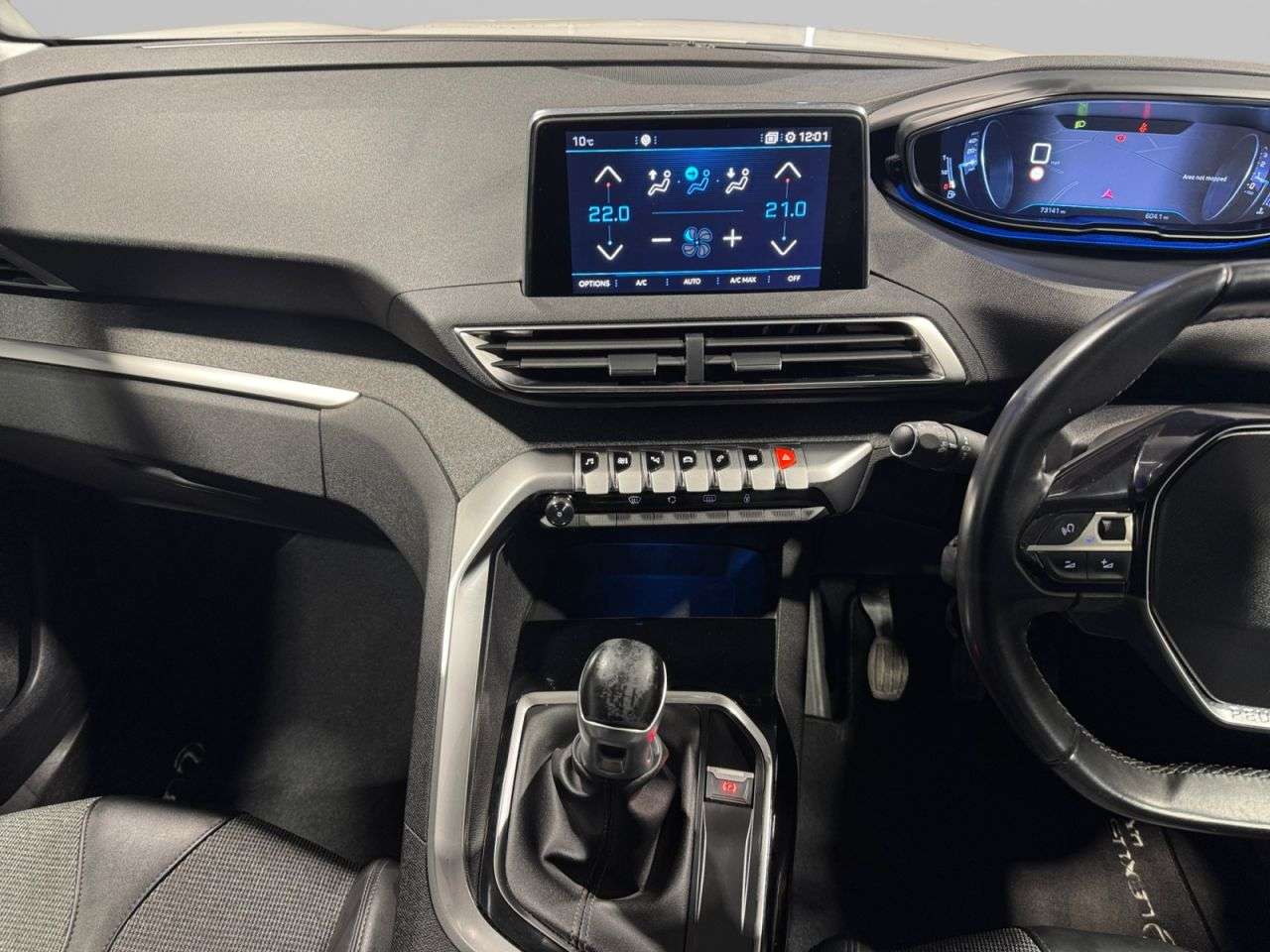 2019 PEUGEOT 3008 2019 PEUGEOT 3008