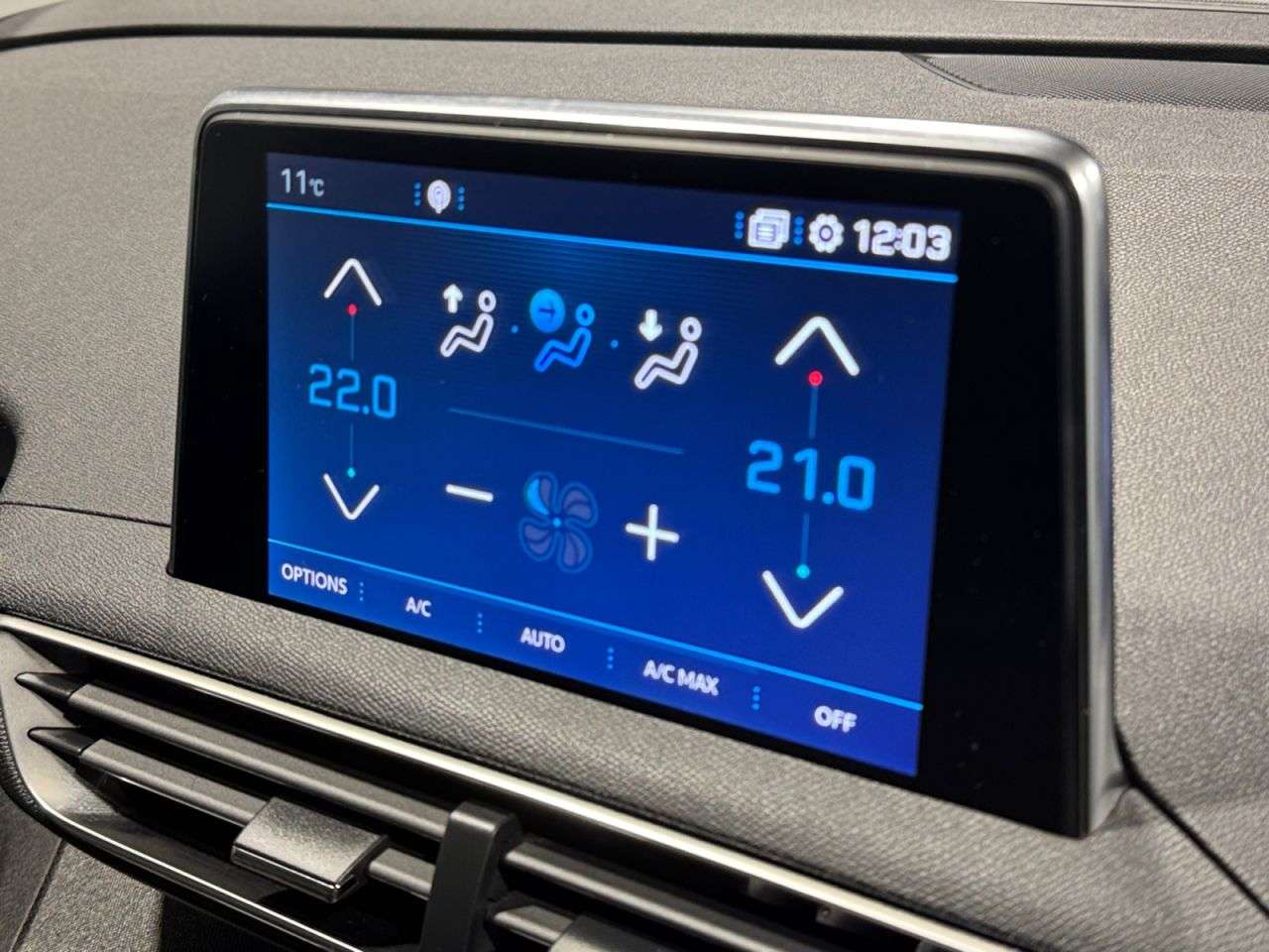 2019 PEUGEOT 3008 2019 PEUGEOT 3008