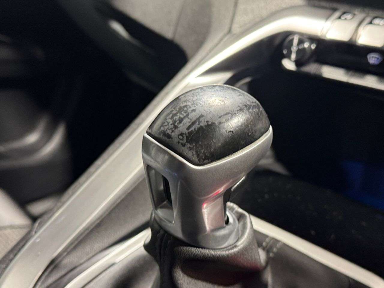 2019 PEUGEOT 3008 2019 PEUGEOT 3008