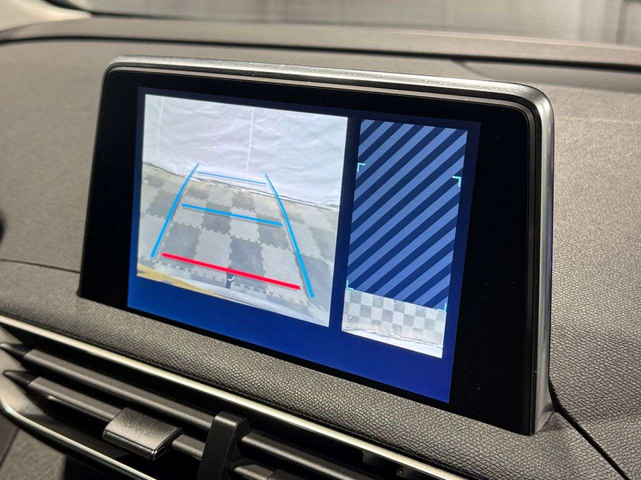 2019 PEUGEOT 3008 2019 PEUGEOT 3008