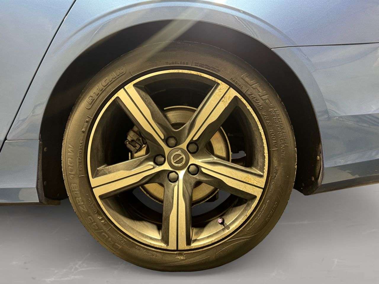 2018 VOLVO S90 2018 VOLVO S90