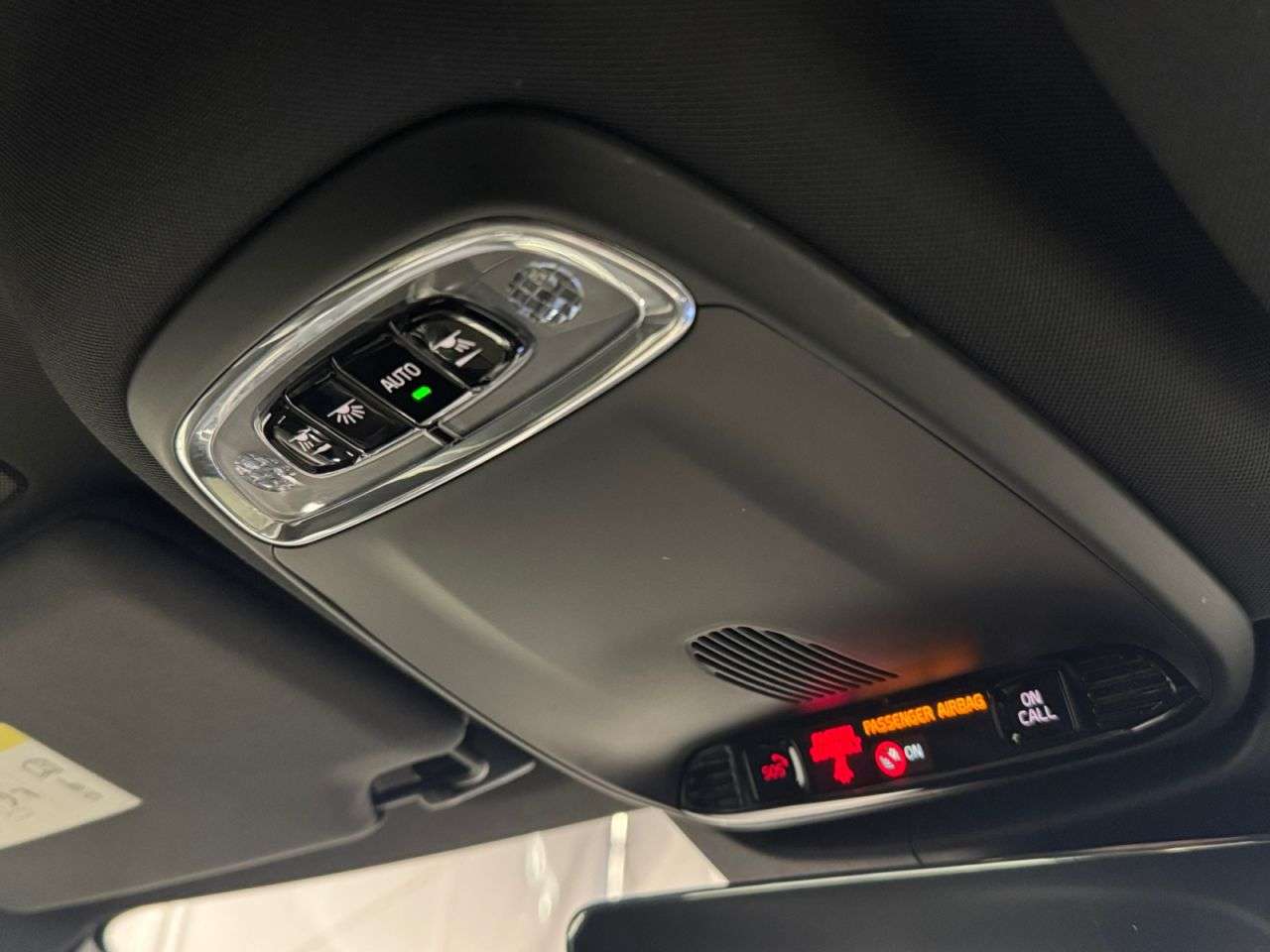 2018 VOLVO S90 2018 VOLVO S90