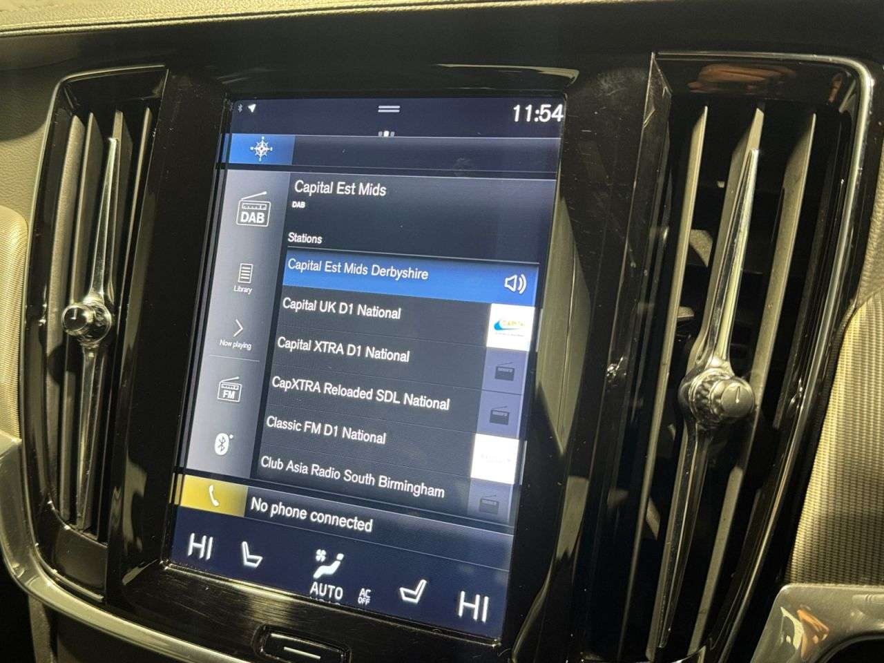 2018 VOLVO S90 2018 VOLVO S90