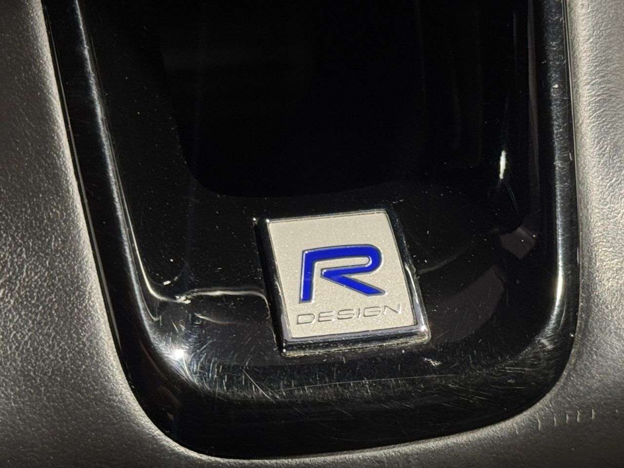 2018 VOLVO S90 2018 VOLVO S90