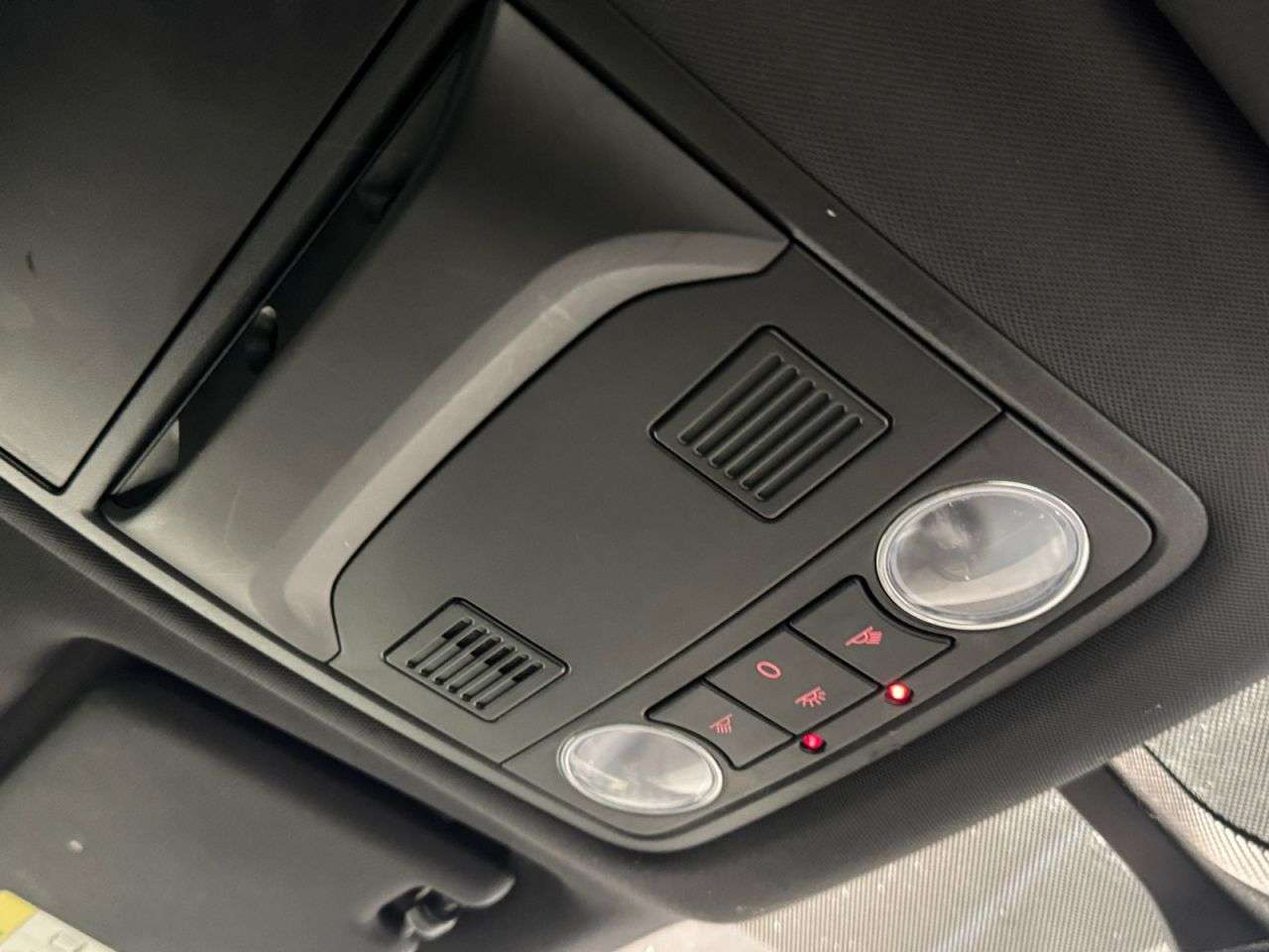 2017 SEAT ATECA 2017 SEAT ATECA