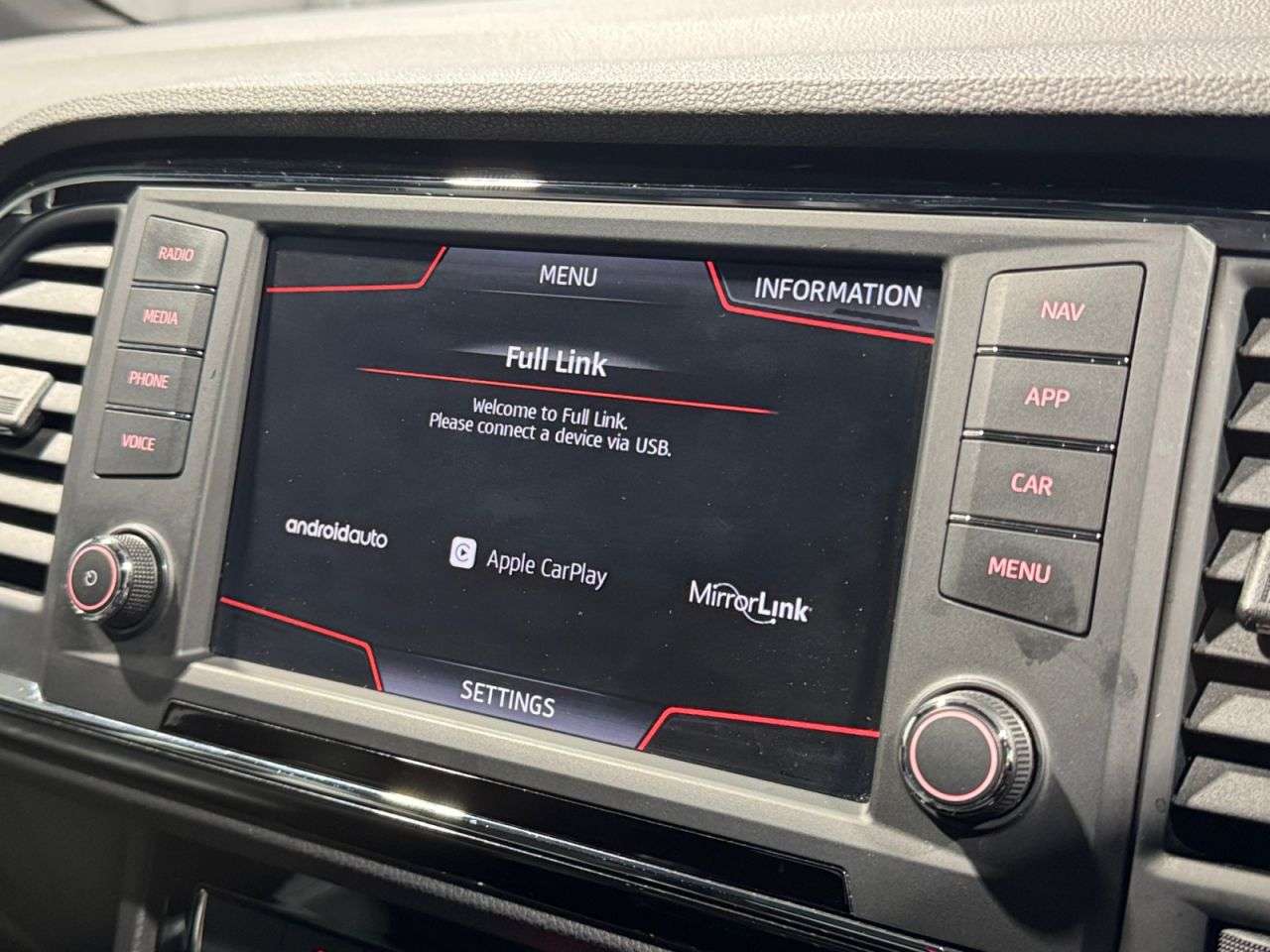 2017 SEAT ATECA 2017 SEAT ATECA