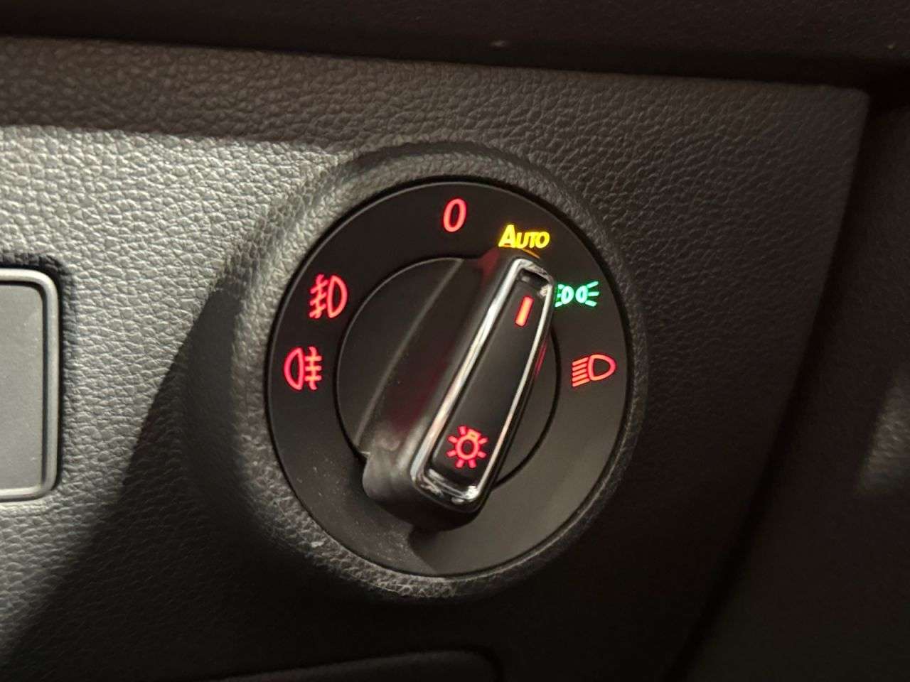 2017 SEAT ATECA 2017 SEAT ATECA