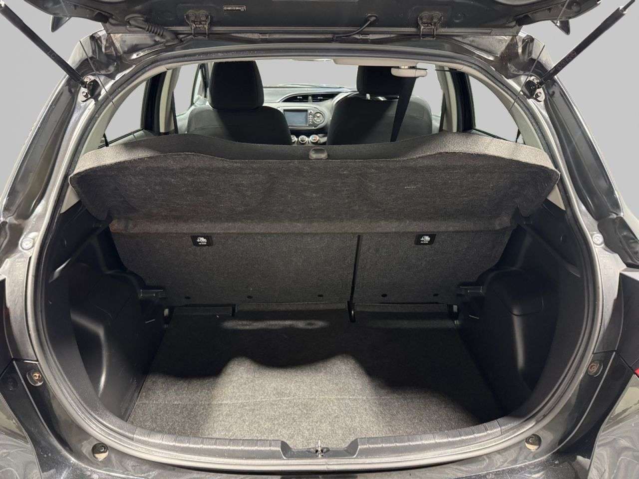 2017 TOYOTA YARIS 2017 TOYOTA YARIS