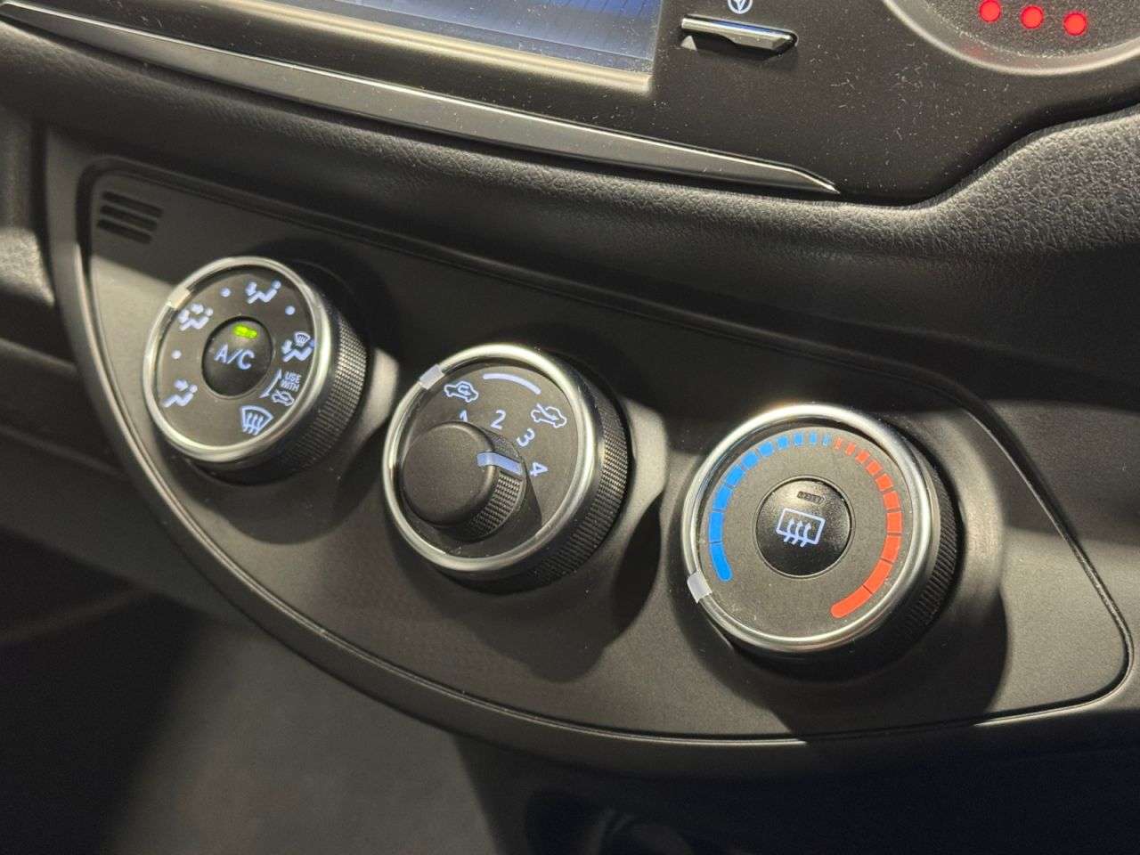 2017 TOYOTA YARIS 2017 TOYOTA YARIS