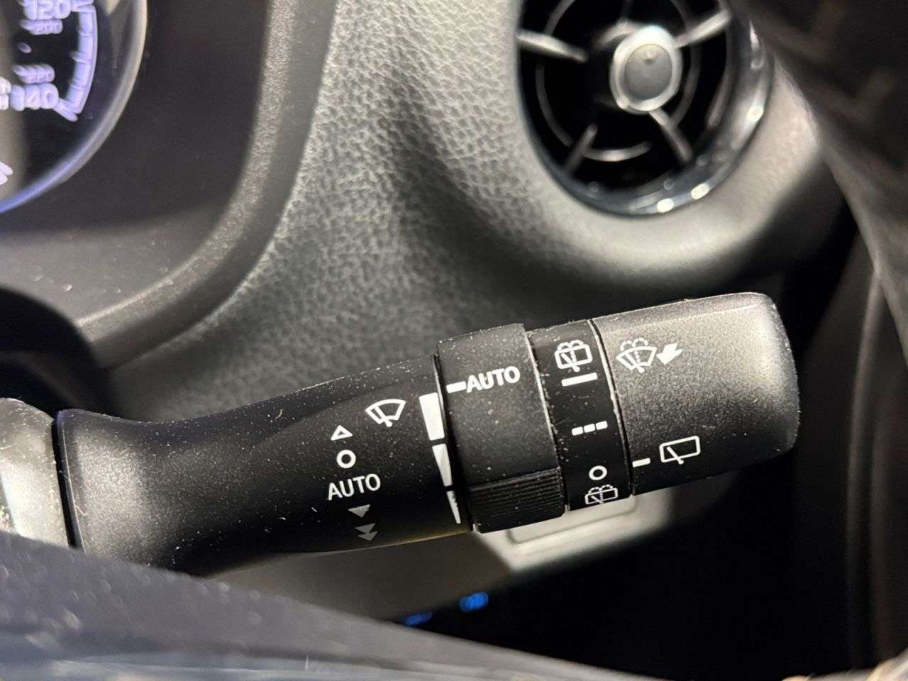 2017 TOYOTA YARIS 2017 TOYOTA YARIS