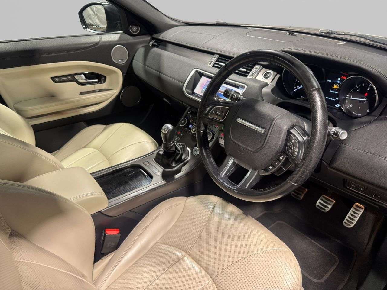 2018 LAND ROVER RANGE ROVER EVOQUE 2018 LAND ROVER RANGE ROVER EVOQUE