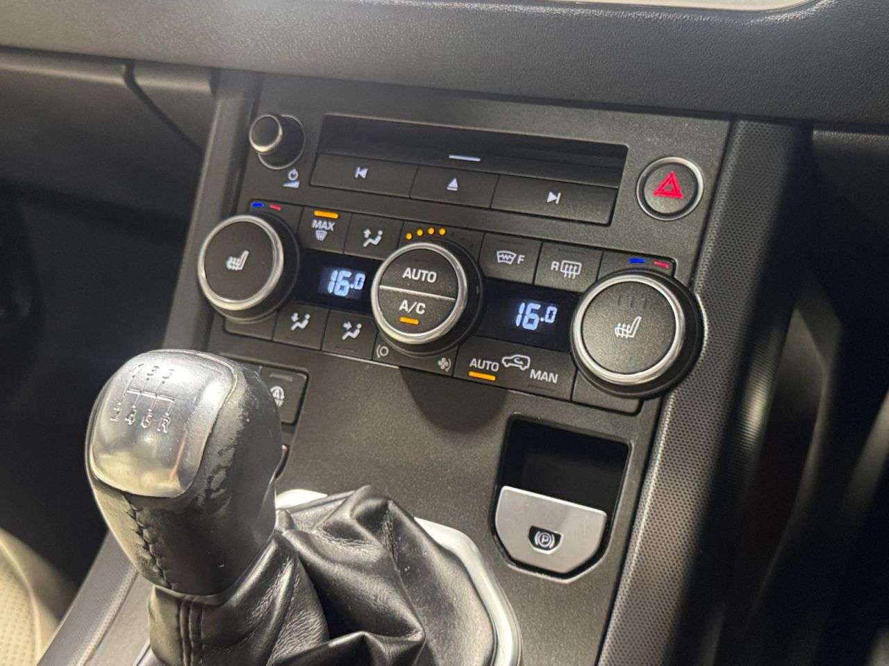 2018 LAND ROVER RANGE ROVER EVOQUE 2018 LAND ROVER RANGE ROVER EVOQUE