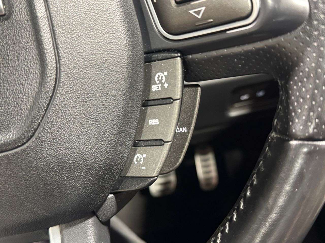 2018 LAND ROVER RANGE ROVER EVOQUE 2018 LAND ROVER RANGE ROVER EVOQUE