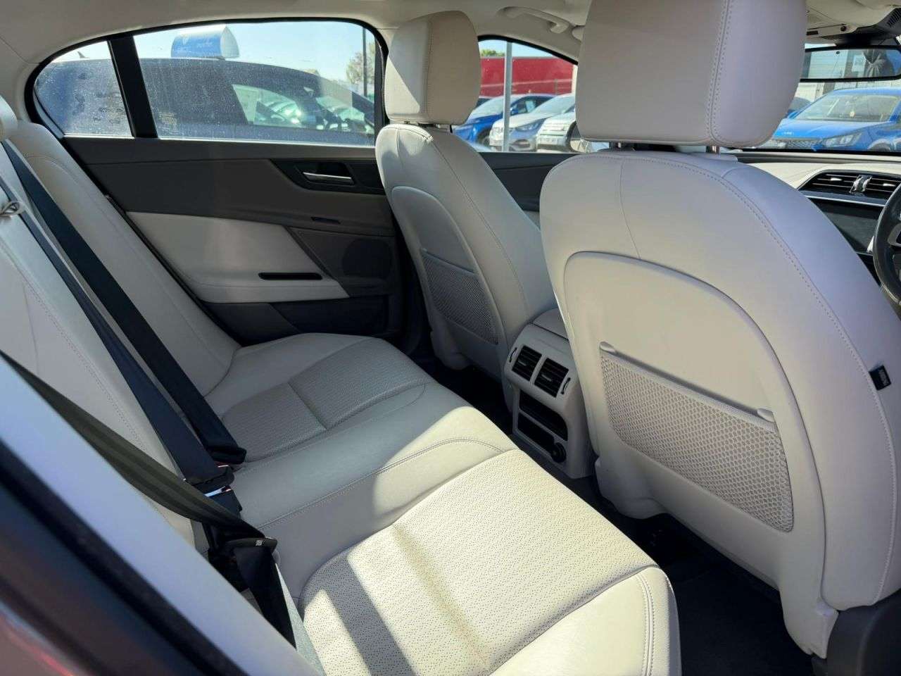 2018 JAGUAR XE 2018 JAGUAR XE