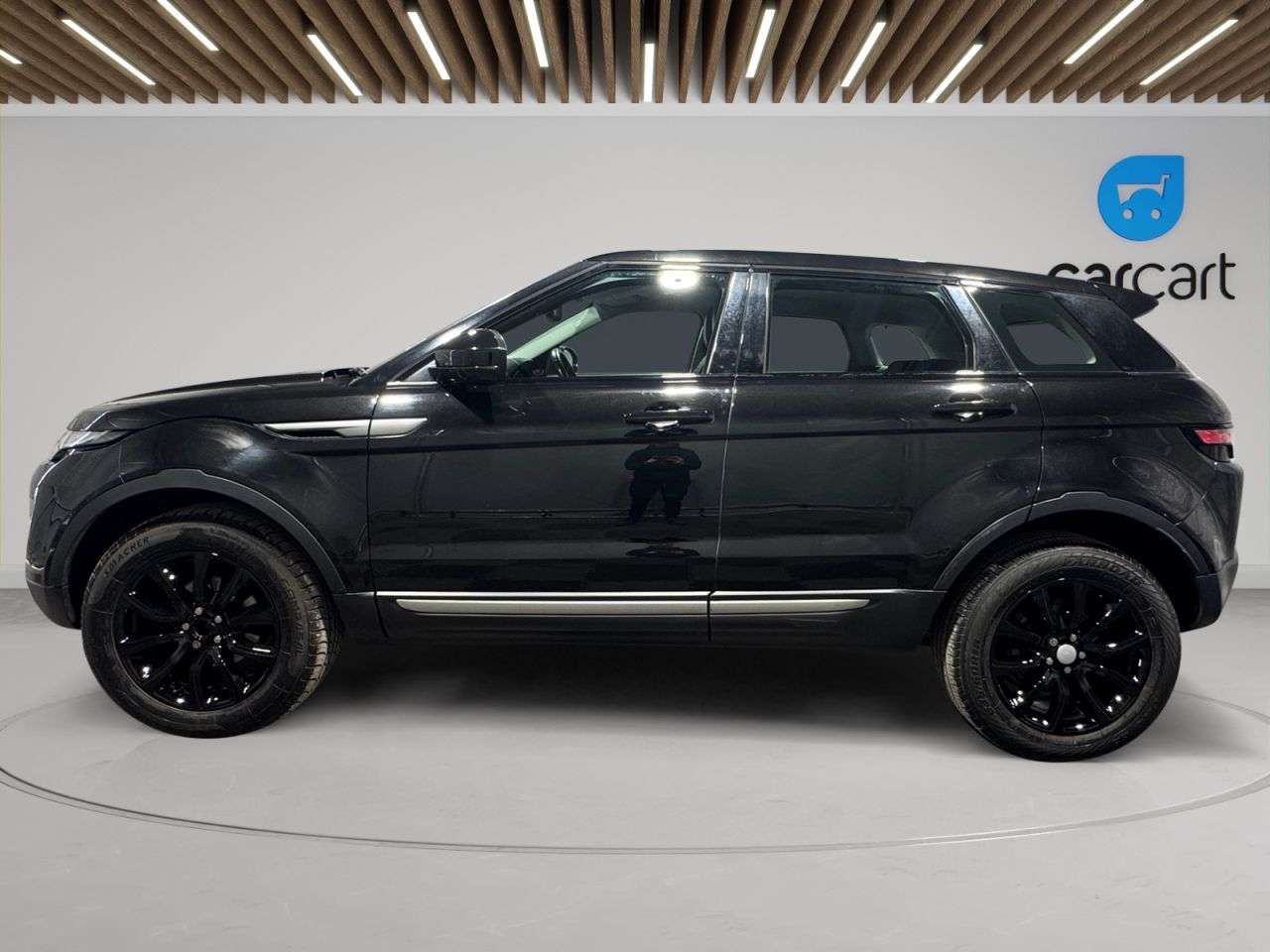 A 2017 LAND ROVER RANGE ROVER EVOQUE 2.0 eD4 SE SUV 5dr Diesel Manual FWD Euro 6 (s/s) (150 ps) (Rates starting A 2017 LAND ROVER RANGE ROVER EVOQUE 2.0 eD4 SE SUV 5dr Diesel Manual FWD Euro 6 (s/s) (150 ps) (Rates starting
