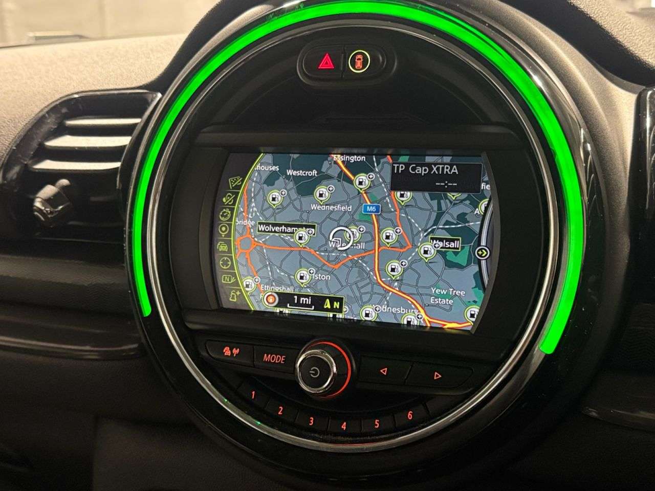 2016 MINI CLUBMAN 2016 MINI CLUBMAN