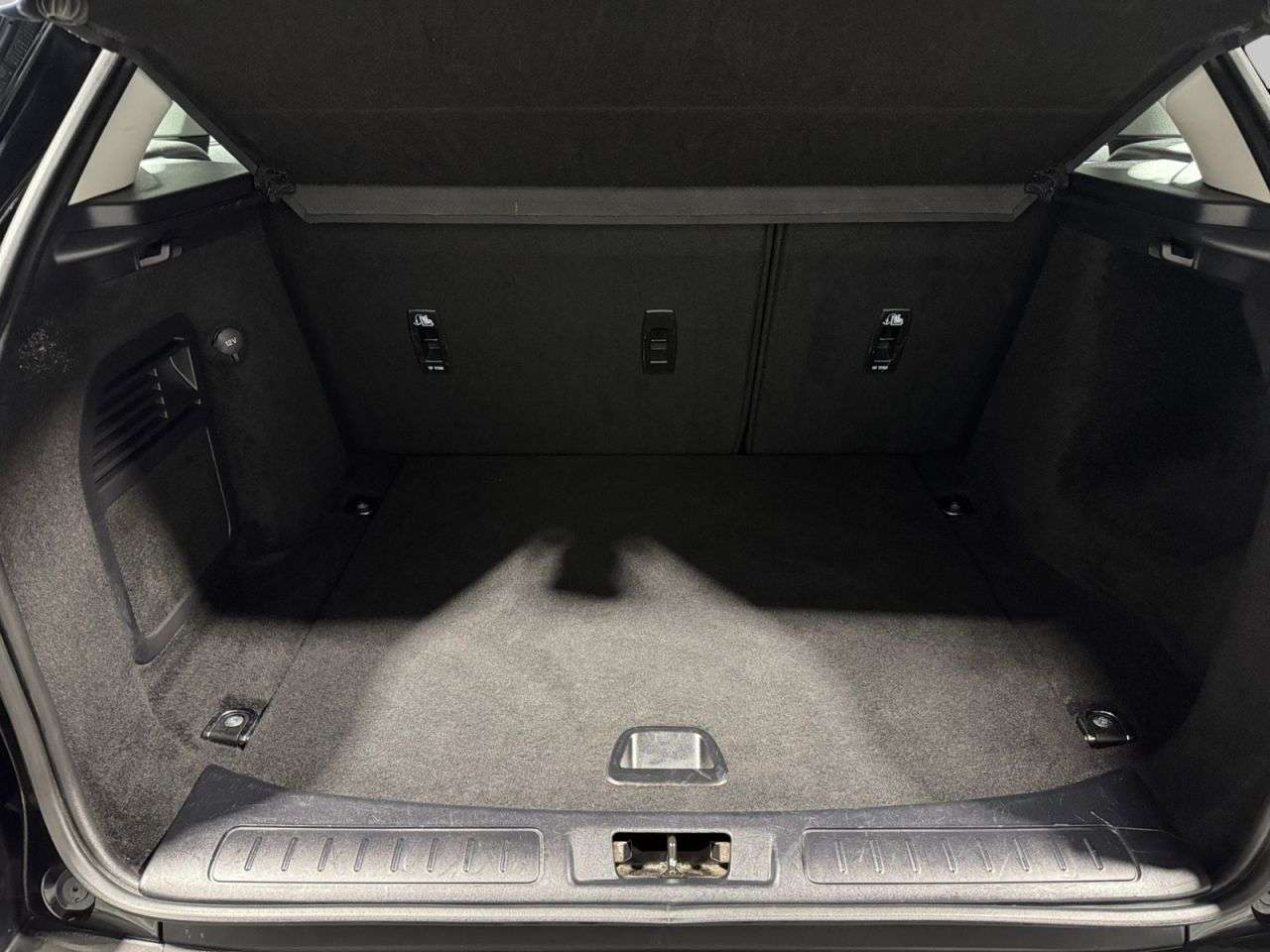 2018 LAND ROVER RANGE ROVER EVOQUE 2018 LAND ROVER RANGE ROVER EVOQUE