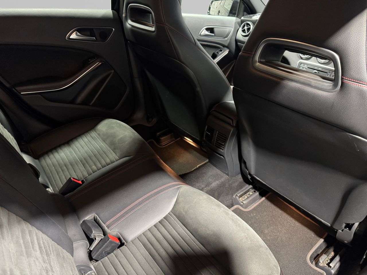 2017 MERCEDES-BENZ A-CLASS 2017 MERCEDES-BENZ A-CLASS