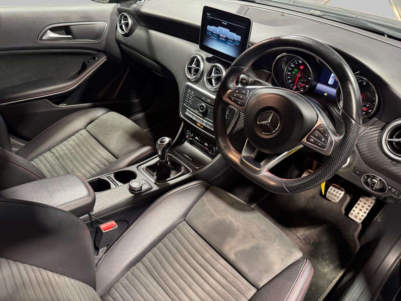 2017 MERCEDES-BENZ A-CLASS 2017 MERCEDES-BENZ A-CLASS