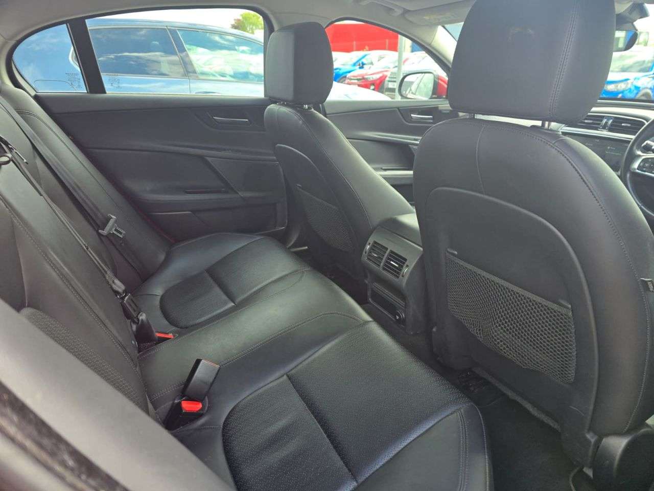 2019 JAGUAR XE 2019 JAGUAR XE