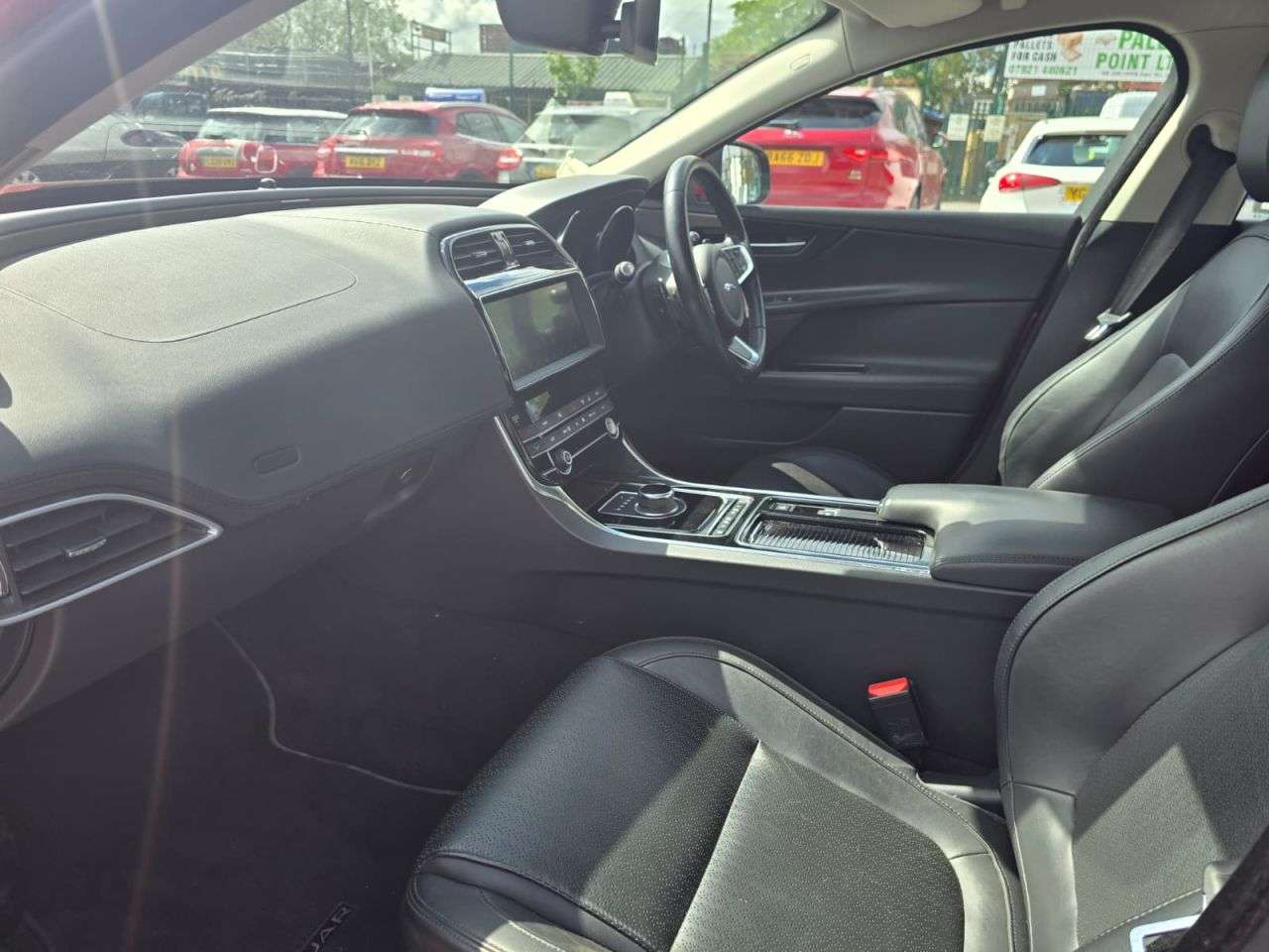 2019 JAGUAR XE 2019 JAGUAR XE