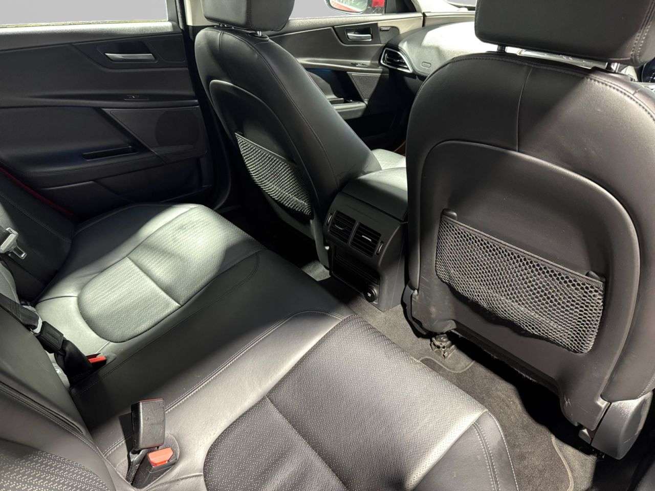 2019 JAGUAR XE 2019 JAGUAR XE
