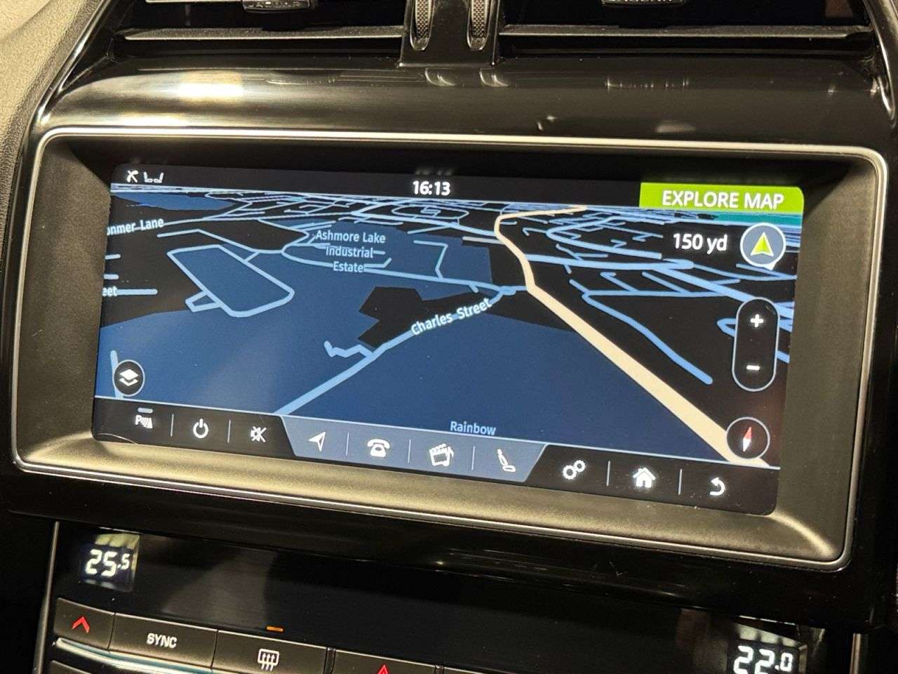 2019 JAGUAR XE 2019 JAGUAR XE